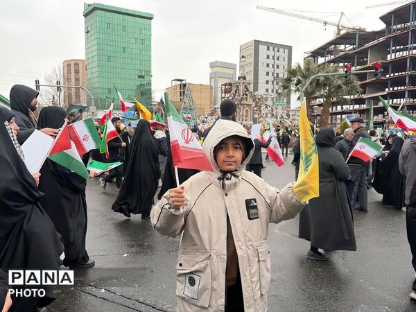 حضور پرشور مردم کرج در راهپیمایی روز قدس