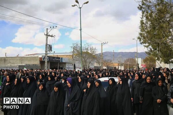 تشییع پیکر شهید نیما زیوری در شهرستان اسدآباد 