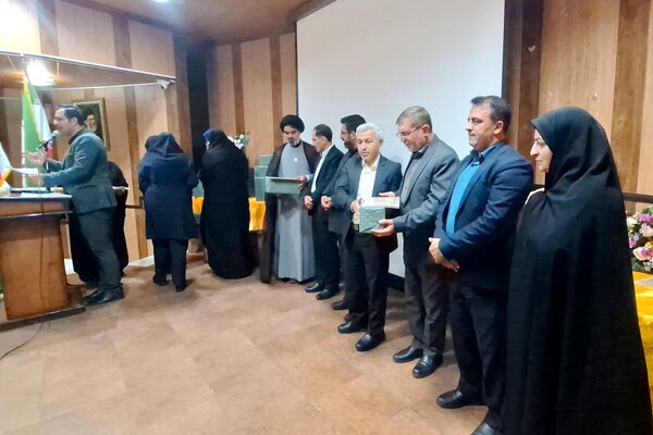تجلیل از مقام‌آوران جشنواره تجارب برتر تربیتی 