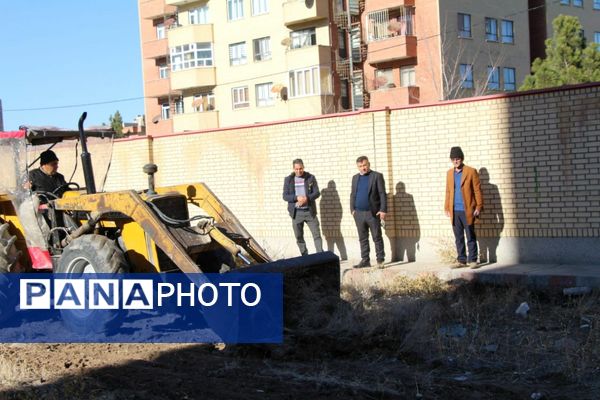 آغاز عملیات احداث مدرسه ۶ کلاسه خیرساز در ناحیه ۴ تبریز با اعتبار ۴۰ میلیارد تومان