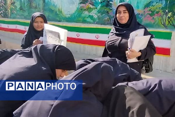 انتخابات شورای دانش‌آموزی در دبیرستان شاهد تکتم ناحیه 3 مشهد