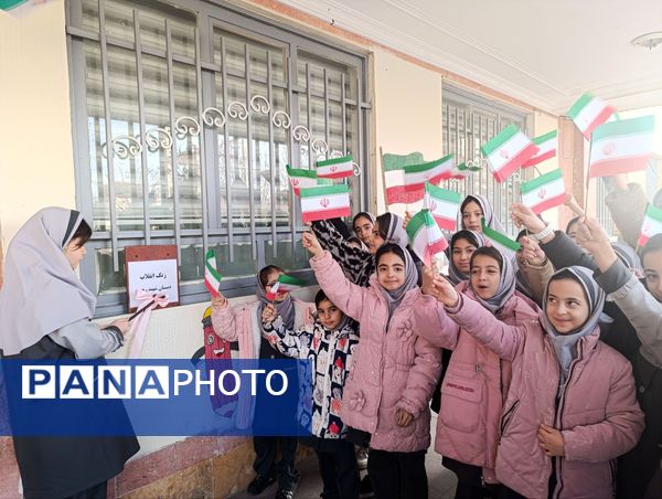 برپایی نمایشگاه‌های دانش آموزی دهه فجر در رباط‌کریم