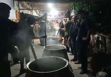 سنت پخت حلیم نذری اربعین در بابل