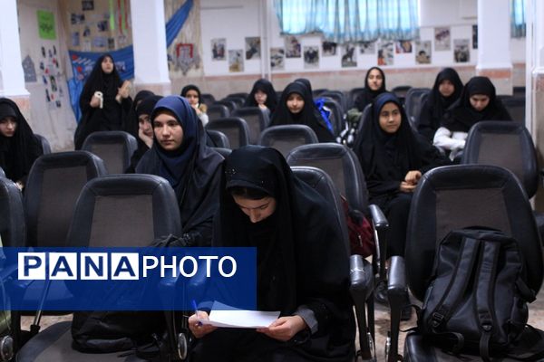  مسابقات قرآن، عترت و نماز متوسطه اول و دوم دختران بهارستان‌دو