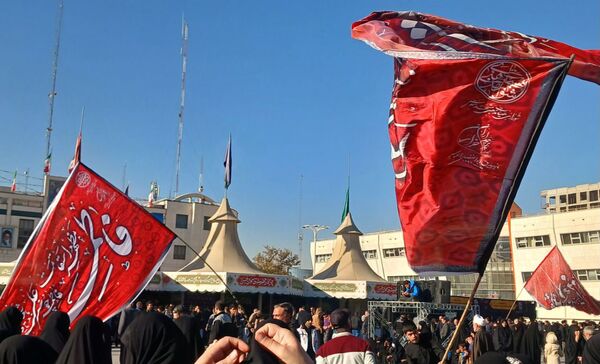 بزرگترین اطعام فاطمی کشور در مراسم استقبال از شهدا