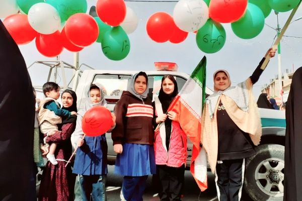 نی‌ریز، میزبان حماسه حضور