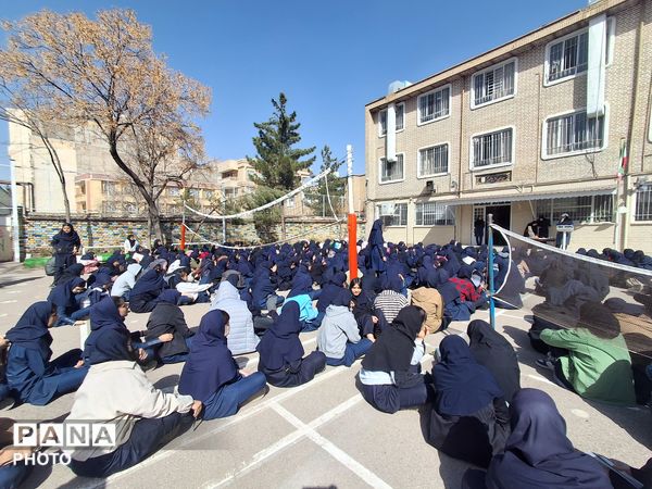 تقدیر از برگزیدگان هفتگی در کوثر نور