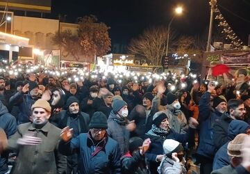 مراسم سومین شب قدر و اقامه عزای رهبر شهید