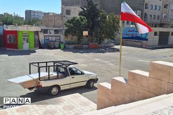مهرپرمهر؛ در دبیرستان‌های خامنه و نیایش 