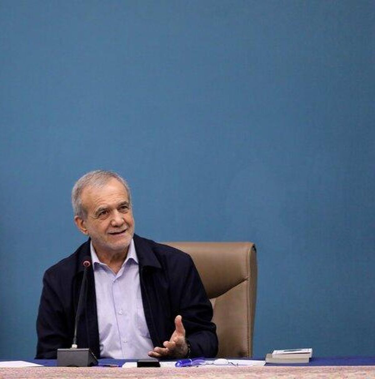 دست در دست هم ایران‌مان را سربلند از طوفان‌ها عبور دهیم