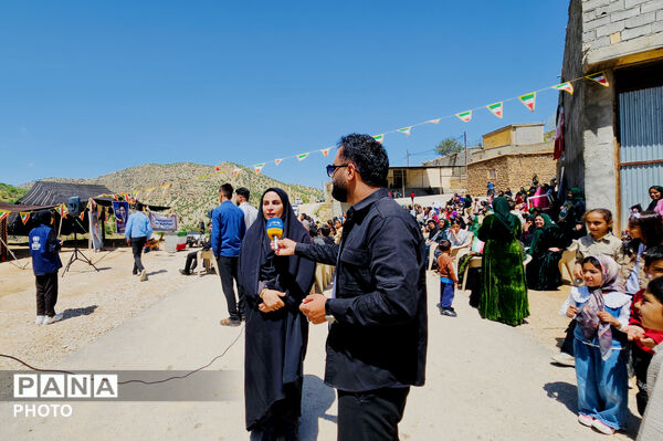 مهمان نوازی مردم انقلابی و غیور روستای پل بریده از مسئولین و رزمندگان