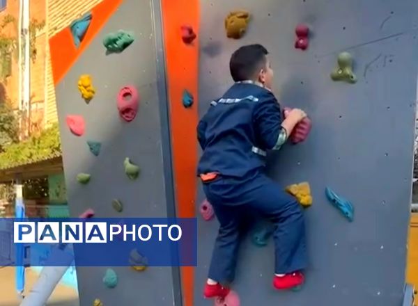 روز بازی و نشاط دانش‌آموزان در دبستان زنده‌یاد سیامک اسماعیلی قائمشهر