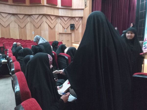 افتتاحیه همایش طلایه داران فردا در بجنورد