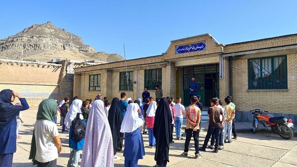 حضور دانش‌آموزان ابتدایی در استان خراسان شمالی 