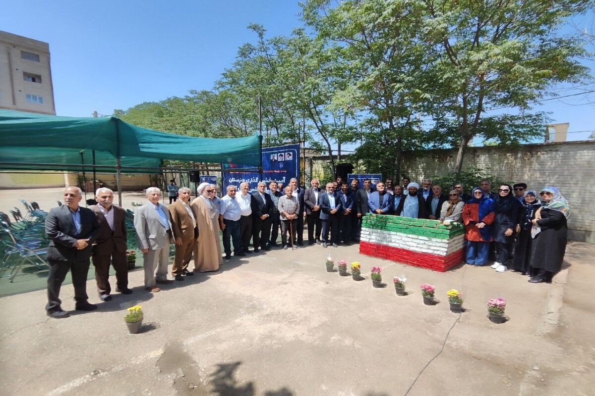 آیین خشت‌گذاری هنرستان اطلس روان کارا شهرستان پاکدشت 