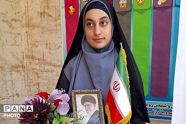 بازگشت به مدرسه‌ ها با عطر دفاع مقدس و میثاق وفاداری به شهدا