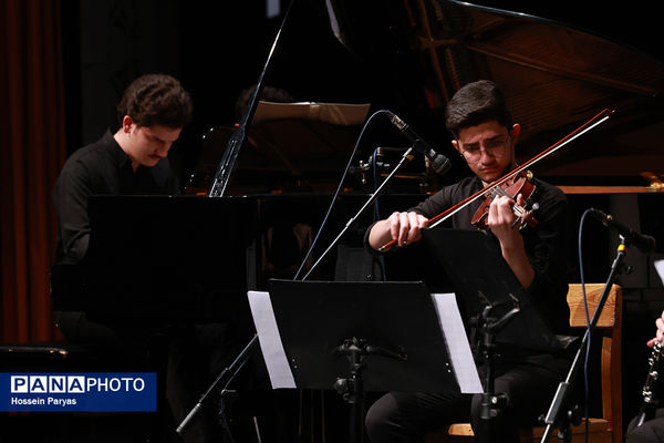 اجرای هنرستان موسیقی پسران تهران در فرهنگسرای ارسباران