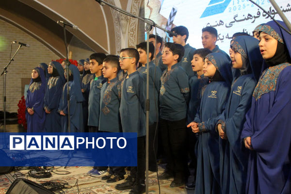 افتتاحیه جشنواره فرهنگی هنری ناحیه یک یزد