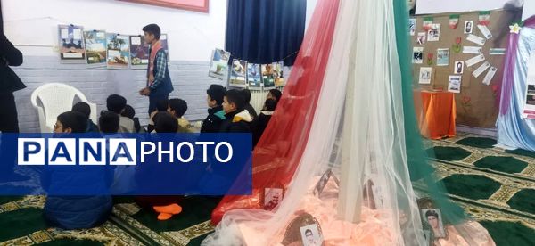 جشن مدرسه‌ای ایرانمون در دبستان پسرانه فضیلت کاشمر 