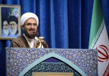 حل مشکلات معیشتی در صدر اولویت‌های نظام است/مسئولان در پاسخگویی فوریت داشته باشند