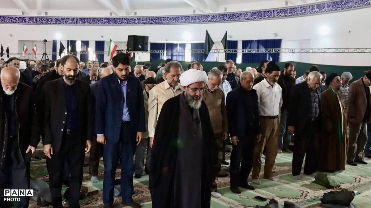 آیین عبادی سیاسی نماز جمعه شهرستان فردیس در مصلی امام خمینی (ره)
