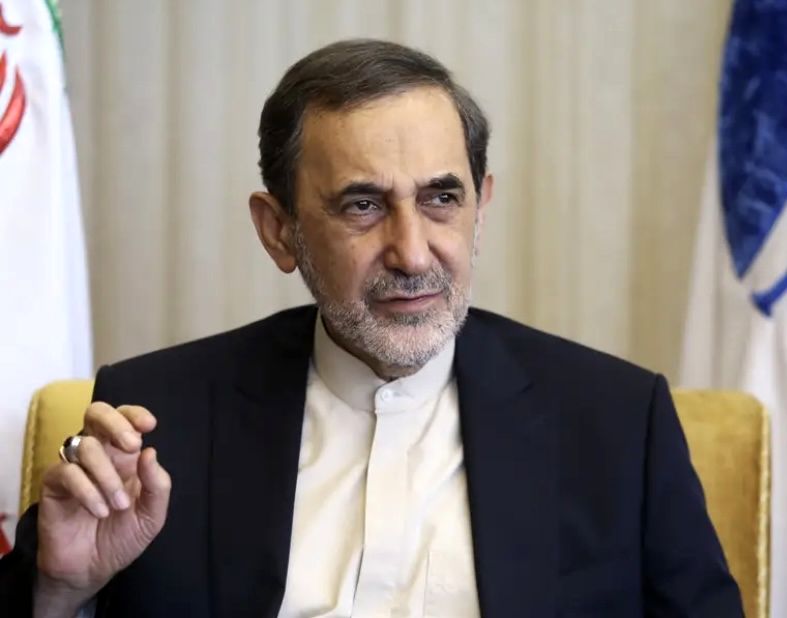 ولایتی: ترامپ از ترس شکست به سرعت تسلیم می‌شود