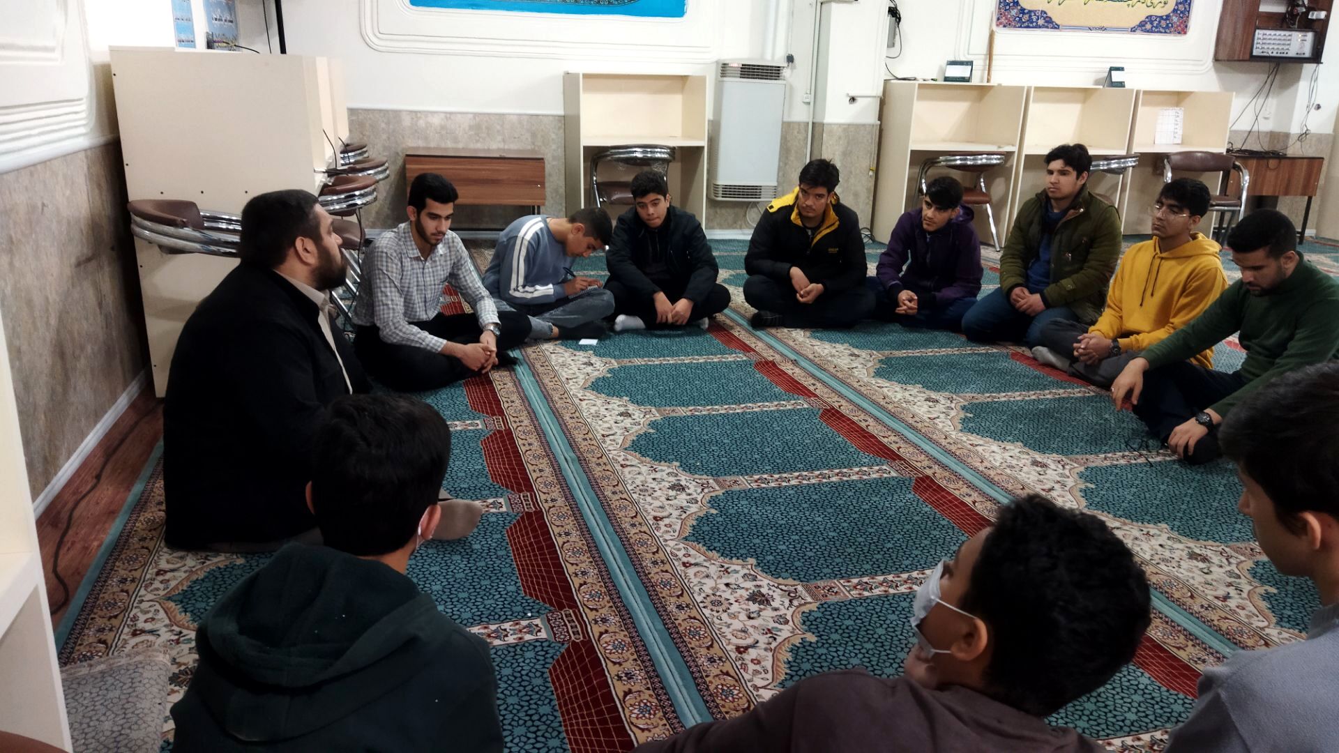 آموزش مداحی در دبیرستان شاهد ابوذر غفاری نیشابور 