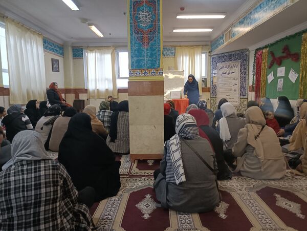 برگزاری کارگاه کاهش آسیب‌های اجتماعی در دبیرستان شهیدان گروسی