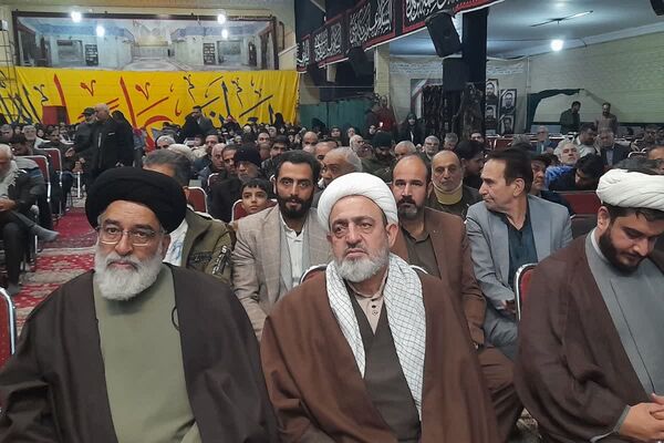 حماسه ۹ دی زنده است؛ ورامینی‌ها بار دیگر با ولایت، پیمان بستند