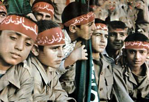 نوجوانان شهید، نشانی از هویت دانش‌آموزان ایرانی

