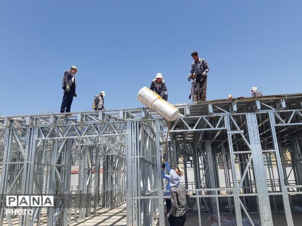 عملیات اجرایی آموزشگاه ۶ کلاسه «شهید دربندی» در روستای قلعه‌ نوِ کلات 