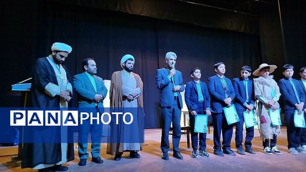 مرحله استانی جشنواره فرهنگی هنری فردا در کاشمر