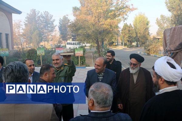 قدم‌هایی به سوی خاطره‌ها؛ 