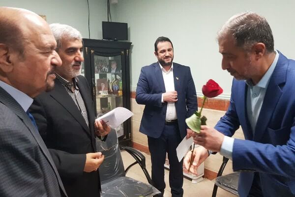 افتتاحیه آب درمانی در مدرسه استثنایی کریم اهل بیت رودهن