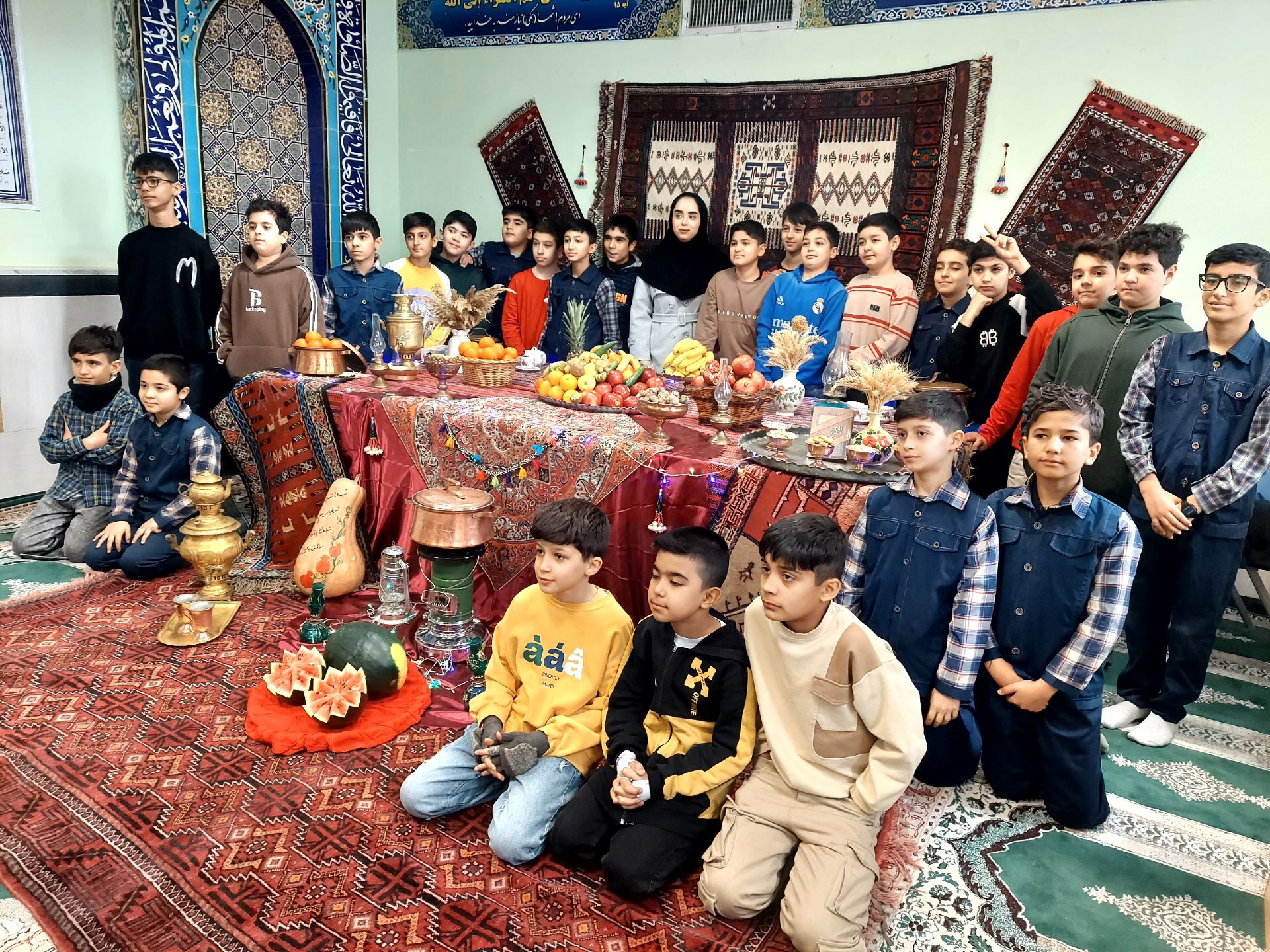 جشن یلدایی در مدرسه شهدای فرهنگی شهرستان شیروان