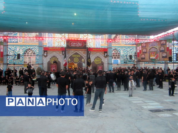 مراسم پیاده‌روی هیات سراسر شهر دولت آباد به سمت آستان مقدس سیدان الکریمان برخوار 