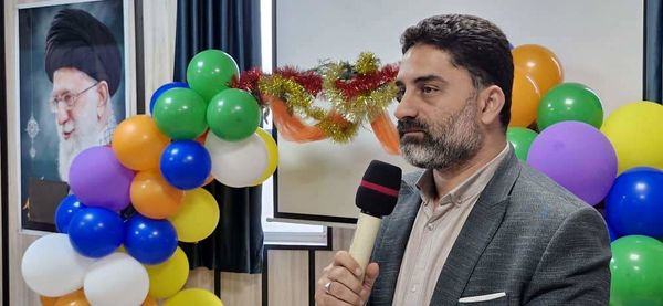 زنگ غنچه‌ها همزمان با سراسر کشور در بندرانزلی