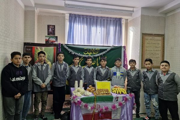 جشن دهه‌ فجر و میلاد حضرت عباس (ع) در مدارس ناحیه 2 شهرری 