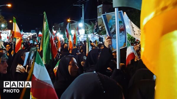 هم‌ صدایی با شکوه مردم پلدختر برای ایران؛ جلوه وحدت در خیابان‌‌های شهر