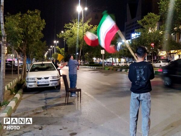 گذری در تجمع مردم محله خیابان شهید مدرس مشهد