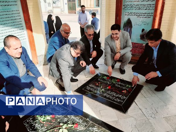 تجدید میثاق با شهدا در بوشهر