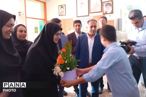 بازدید معاون آموزش ابتدایی وزارت آموزش‌وپرورش از پایگاه «طرح حامی»