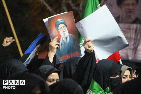 تجمعات شبانه در اسلامشهر با حضور گسترده‌ شهروندان 