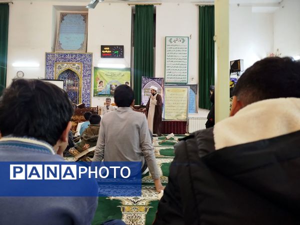 محفل انس با قرآن کریم در کاشمر