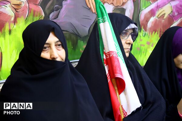 از مشاوره تا فعالیت های تشکیلاتی در موکب آموزش و پرورش نواحی پنجگانه تبریز