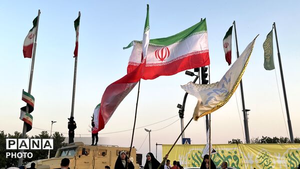 خروش عاشقان امیرالمؤمنین(ع) در مهمانی بزرگ غدیر تهران