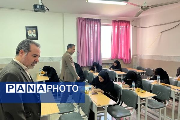 بازدید از حوزه امتحانات ورودی مدارس دخترانه و پسرانه نمونه دولتی در شهرری