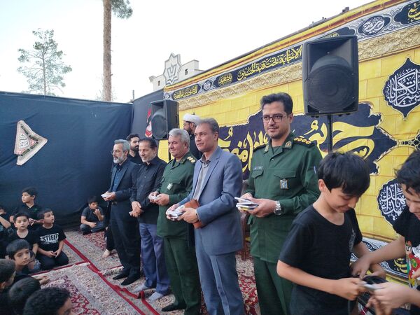 بازدید مسئولان بسیج کاشمر از هیئت دانش آموزی انصار المهدی (عج) رهروان شهدا و قاسم بن الحسن 