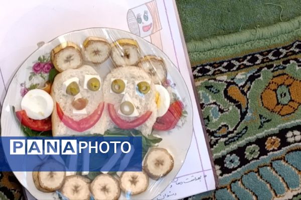 افتتاحیه سفیران سلامت همراه با صبحانه سالم 