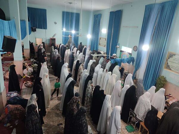 مراسم معنوی اعتکاف در مسجد جامع روستای نقاب خلیل آباد